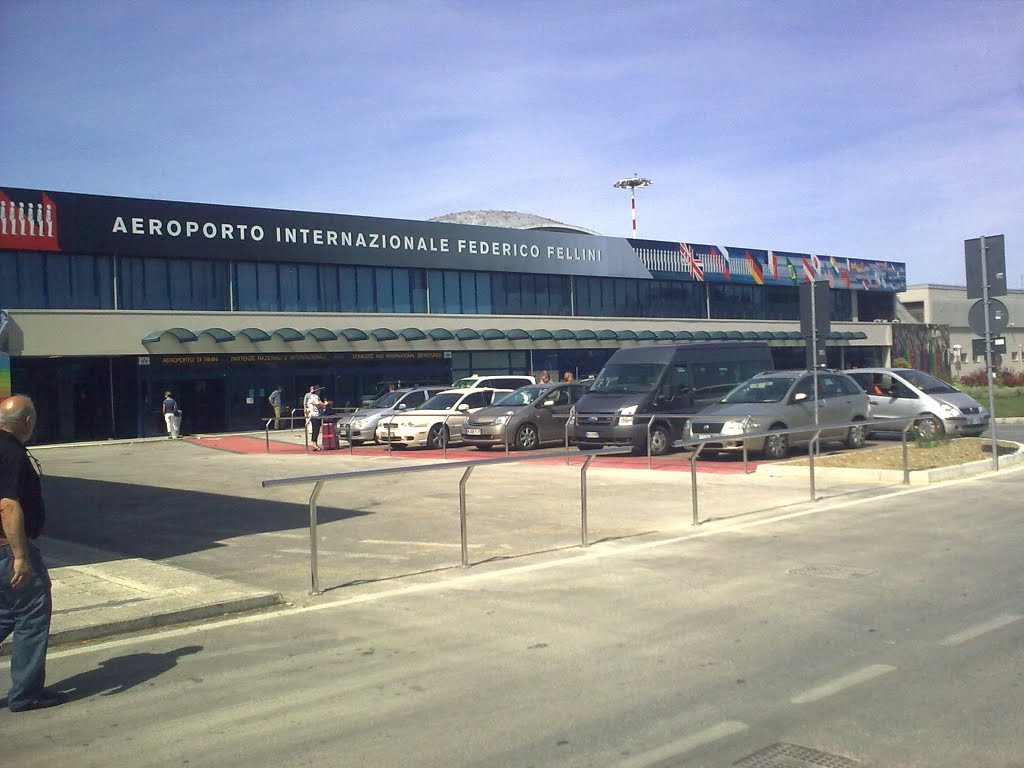 Аэропорт в Римини