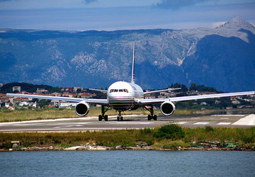 Работа аэропортов Греции была сорвана забастовками авиадиспетчеров