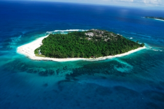 Небольшой остров Кузин на Сейшелах - самый экологичный курорт в мире