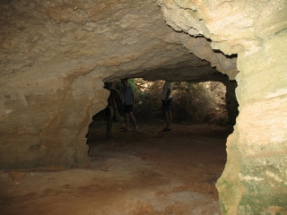 Пещера Циклопа удивила своими тайнами археологов Греции