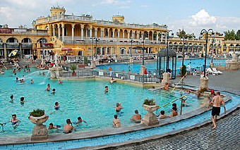 Знаменитые термальные ванны Будапешта - удовольствие круглый год