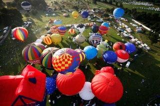 Один из крупнейших в Европе фестивалей воздушных шаров проходит в Бристоле