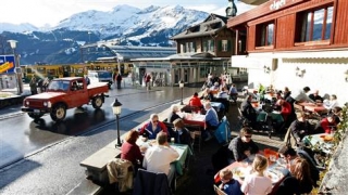 Аномально теплая погода срывает открытие сезона на горнолыжных курортах Франции