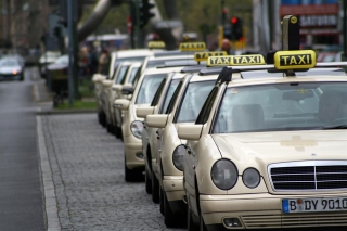 Забастовка водителей в Риме оставила туристов без такси