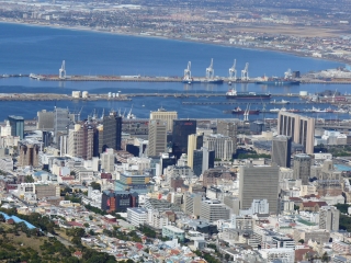 В Кейптауне сейчас разгар туристического сезона