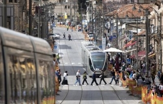 По древним улицам Иерусалима будет ходить трамвай