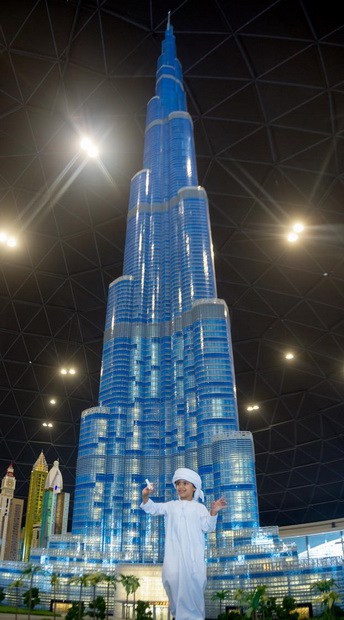 В <a href=/uae/dubai/>Дубае</a> построили копию небоскреба Бурдж-Халифа