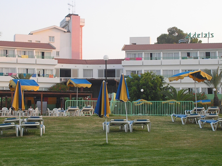 �������� Adelais Bay