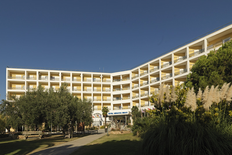 �������� Gerakina Beach Hotel