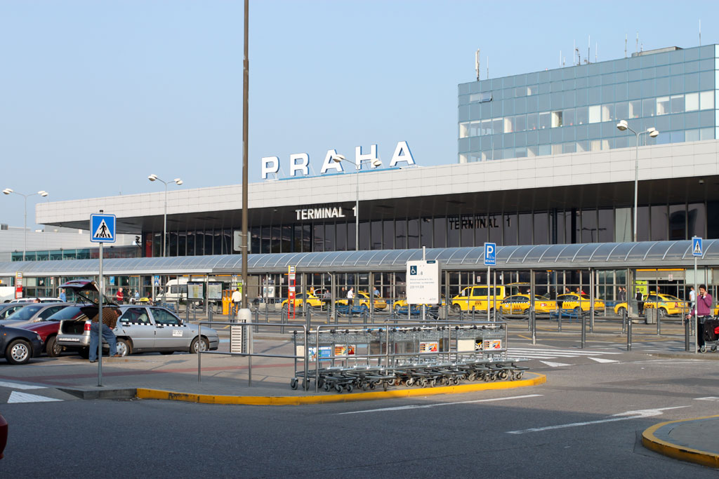 Аэропорт Праги