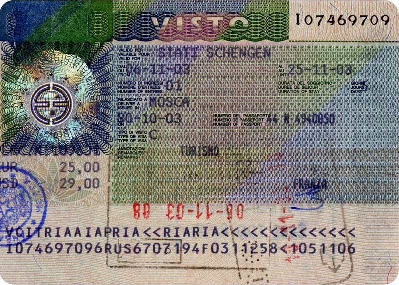 Примерный образец визы в Италию