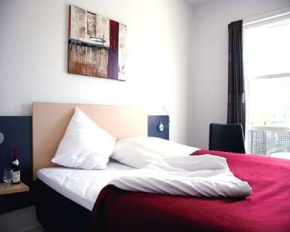 Хиллерёд фото