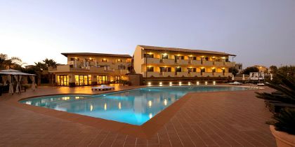 Сан-Леоне фото