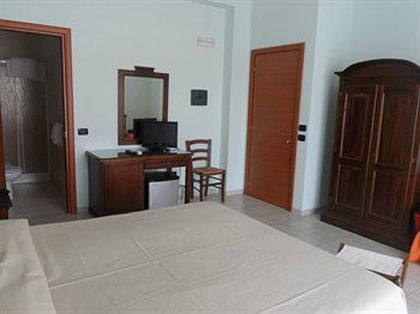 Фьюмефредо ди Сицилия фото