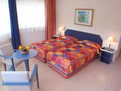 Сен Рафаэль фото