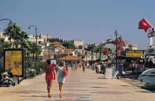 Российским туристам больше не придется платить за визы в <a href=/turkey/>Турцию</a>