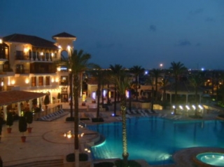 В Испании появляются отели "только для взрослых"