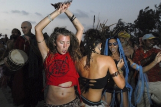 На Гоа рейв-вечеринки запрещены: нарушителям грозят общественные работы