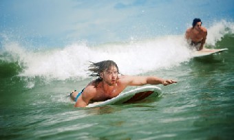 Лучший фестиваль серфинга в Англии - участвуют даже начинающие