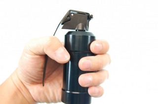 Шумовые гранаты продолжают взрываться на пляжах в Турции - страдают туристы