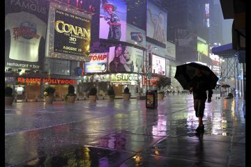 Ураган века - Айрин - добрался до Нью-Йорка