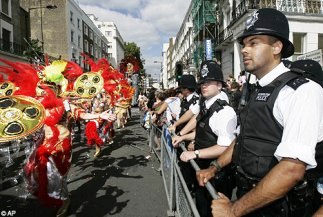 Скотланд-Ярд направит рекордное количество полицейских на карнавал