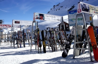 Горнолыжная Швейцария готовится к зимнему сезону: цены, скидки, авиарейсы