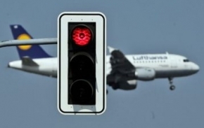 Аэропорты Греции бастуют - сотни рейсов перенесены