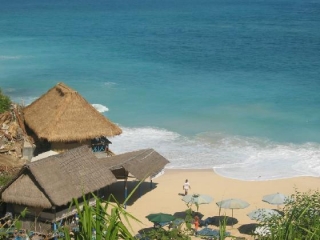 Ситуация на Бали стабильна: туристы не торопятся отменять отдых