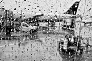 Проливные дожди нарушили воздушное сообщение в Танзании