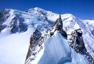 На европейских горнолыжных курортах велик риск схода лавины