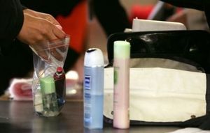 Запрет на любые жидкости в ручной клади введут в аэропортах Турции с 1 марта