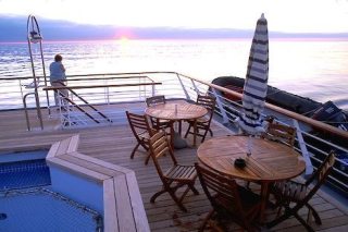 ''Clipper Odyssey'' отправляется в экспедицию по Индийскому океану