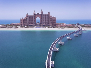 Отелям Дубая пустовать не приходится &ndash; сюда приезжает все больше туристов