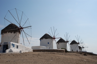 Остров Миконос  &ndash; жемчужина Греции