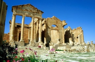 Российские туристы готовы вернуться в Тунис после революции