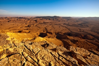 Пустыня Негев известна своими уникальными пейзажами