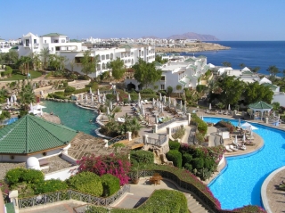 Жители Шарм-эль-Шейха призывают граждан вернуться на курорты <a href=/egypt/>Египта</a>