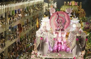Рио-де-Жанейро готов продолжить традиции известнейшего карнавала