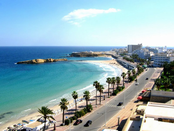 Тунис предпринимает попытки возродить туристическую отрасль