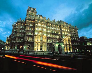 Владельцы отелей Лондона резко поднимают цены