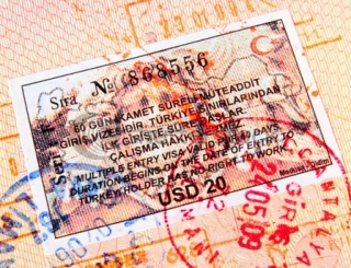 Турция и Россия введут безвизовый режим в апреле 2011 года