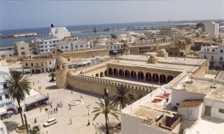 Тунис могут открыть для российских туристов в ближайшее время