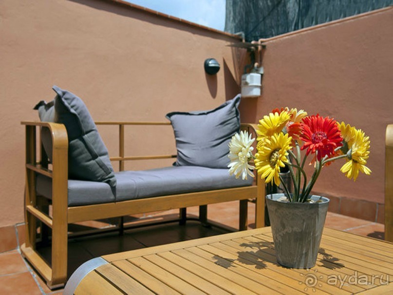 фото Barcelona Fifteen Luxury Hostel