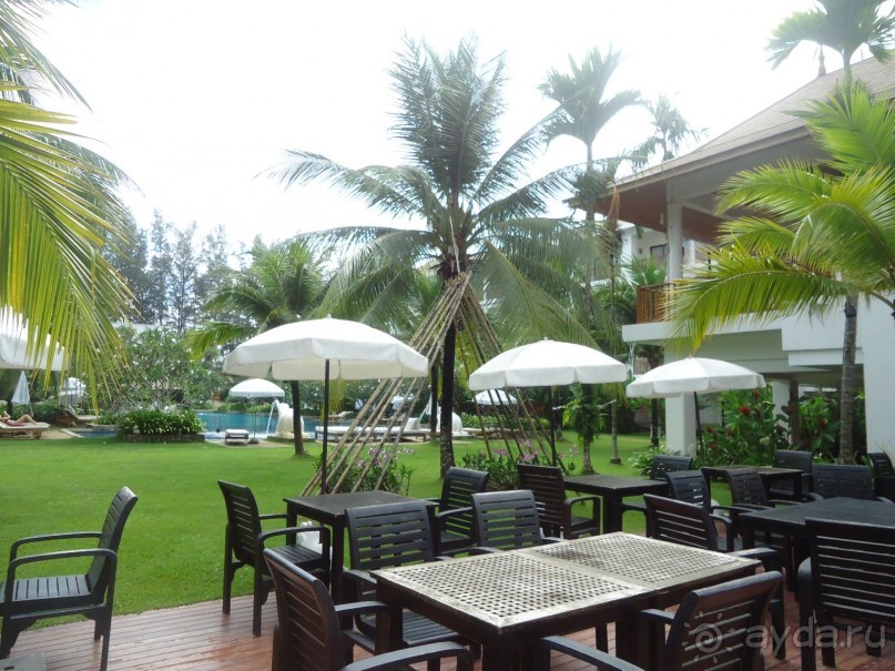 фото Naithonburi Beach Resort