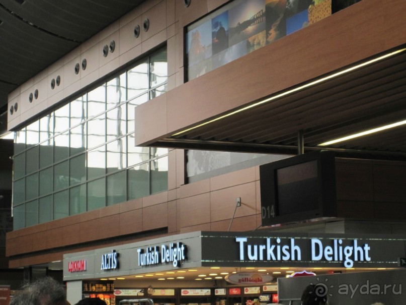 Турция , аэропорт Сабиха Гёкчен