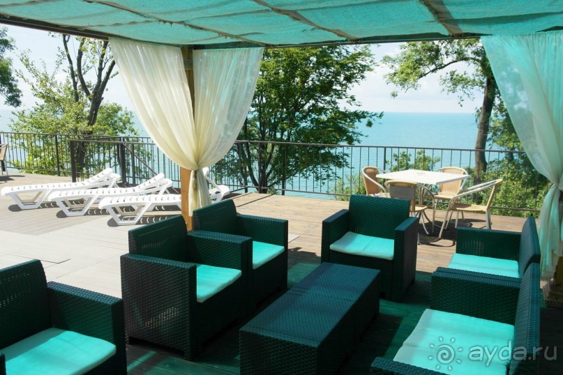 Детский отель на берегу моря, с собственным пляжем, бассейном и детской анимацией, приглашает!  Краснодарский кр. г.Сочи, Лазаревское - Вардане, пер.Огородный, 356 e-mail: sochi-pearl@yandex.ru тел. 8(989)818-78-53 Наш сайт http://sochi-pearl.umi.ru