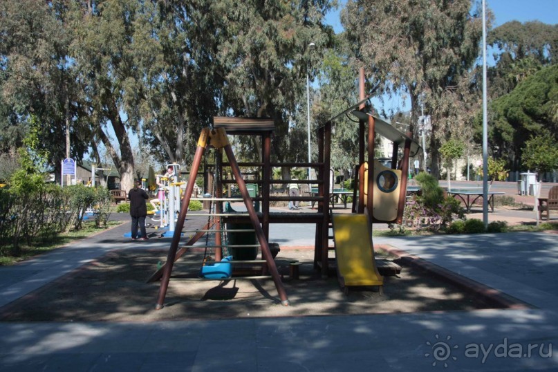 фото Landmark Canton