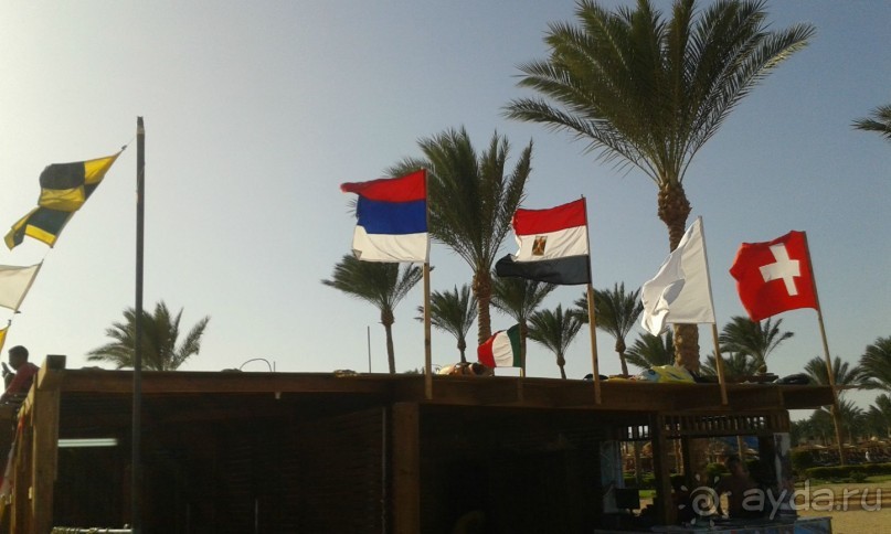 Я бы не рекомендовал отдыхать в этом отеле.