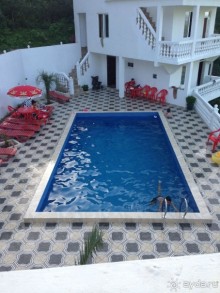 otdix v batumi kvariati otel zura